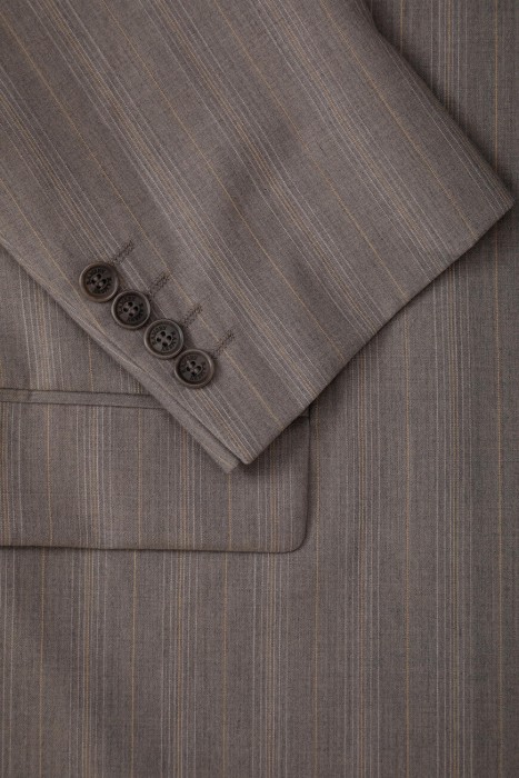 костюм  из шерсти спереди