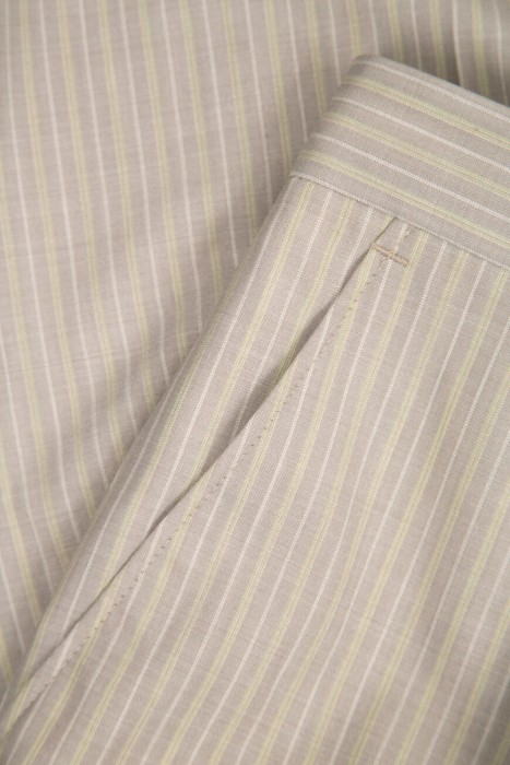 костюм  из шерсти спереди