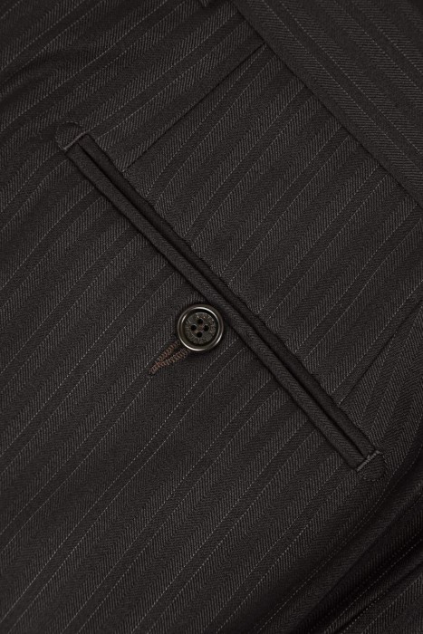 костюм  из проверенных материалов спереди