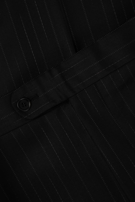 костюм  универсального стиля с лицевой стороны