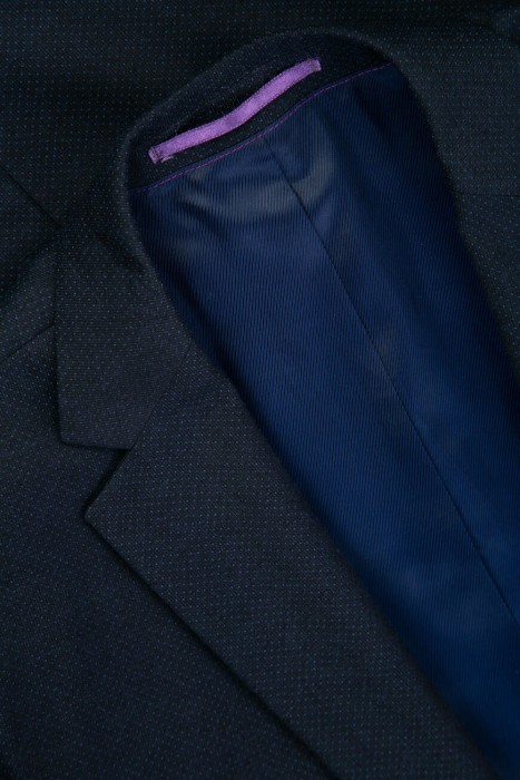 костюм  из шерсти спереди