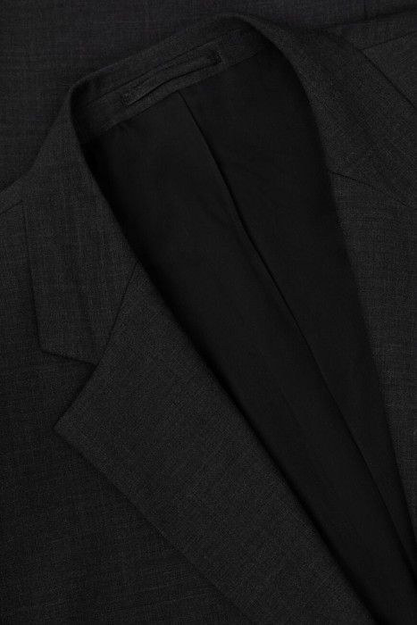 костюм  из шерсти спереди