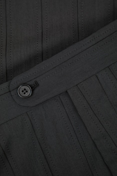 костюм  универсального стиля с лицевой стороны