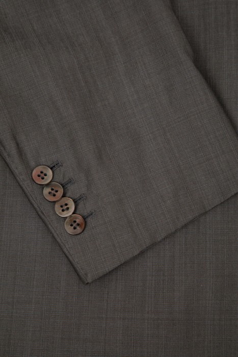 костюм  из шерсти спереди