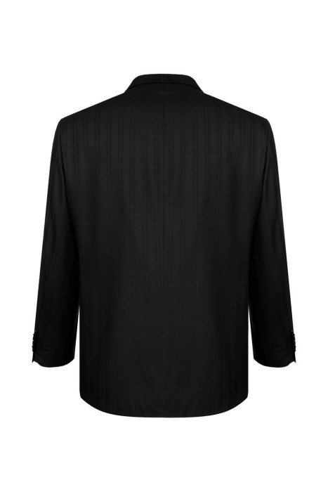 костюм  по цене 36000 руб вид справа