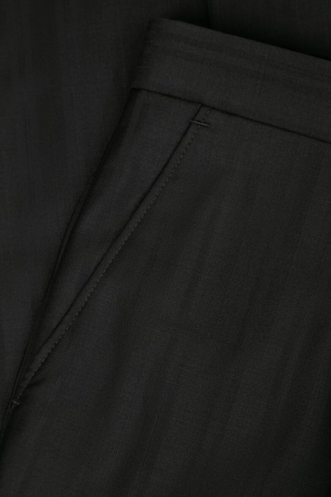 костюм  универсального стиля с лицевой стороны