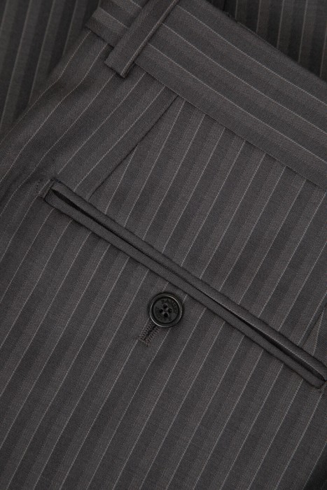 костюм  универсального стиля с лицевой стороны