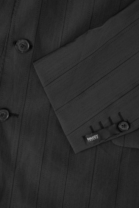 Товар серого цвета с внутренней стороны