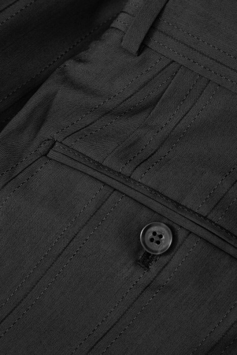 костюм  из шерсти спереди