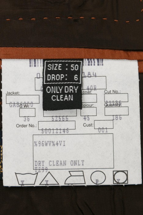 костюм  вид сзади