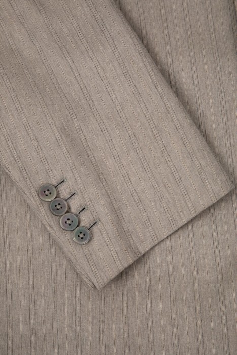 Товар серого цвета с внутренней стороны