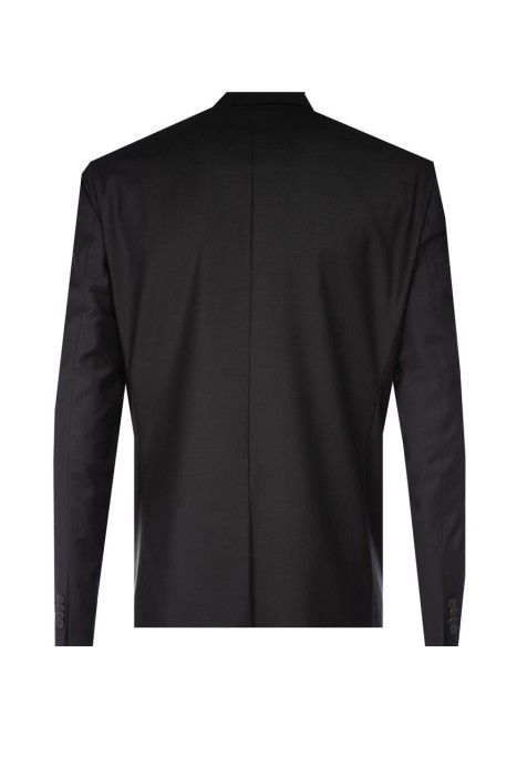 костюм  по цене 26000 руб вид справа