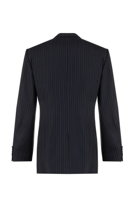 костюм  по цене 51200 руб вид справа