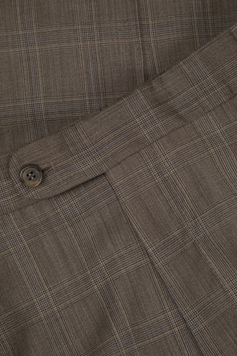 костюм  универсального стиля с лицевой стороны