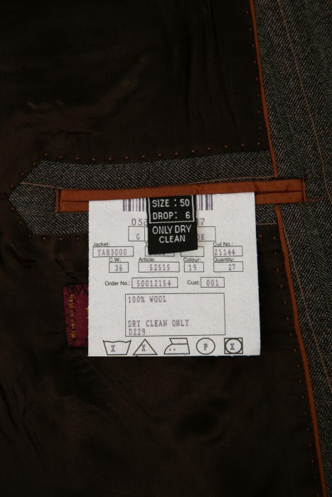 костюм  на сезон этого года фотография