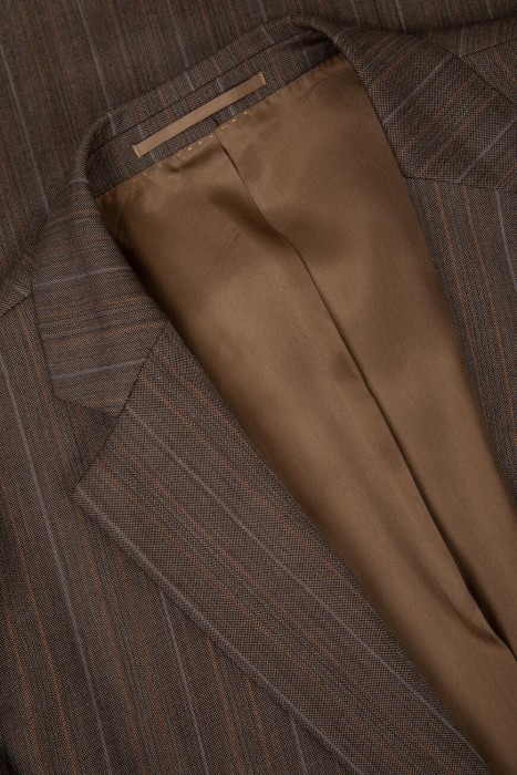 костюм  из шерсти спереди