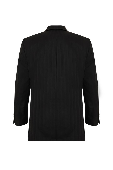 костюм  по цене 32000 руб вид справа