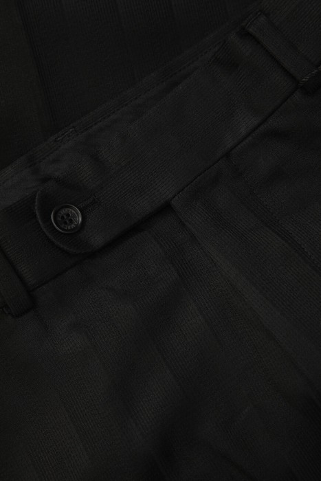 костюм  из шерсти спереди