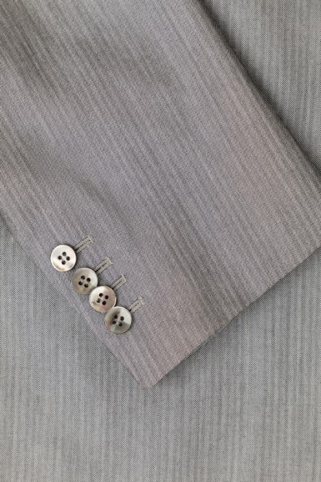 костюм  из шерсти спереди