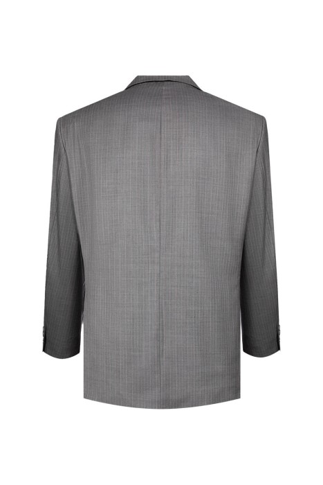 костюм  по цене 32000 руб вид справа