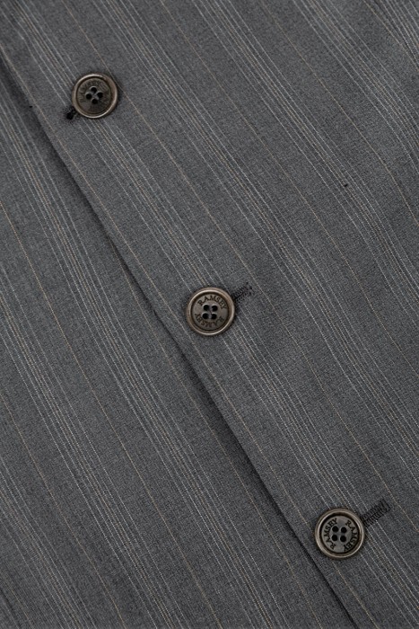 костюм  из проверенных материалов спереди