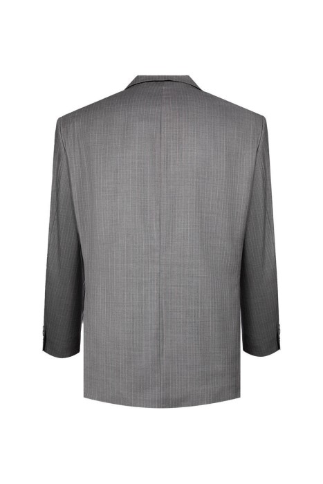 костюм  по цене 32000 руб вид справа