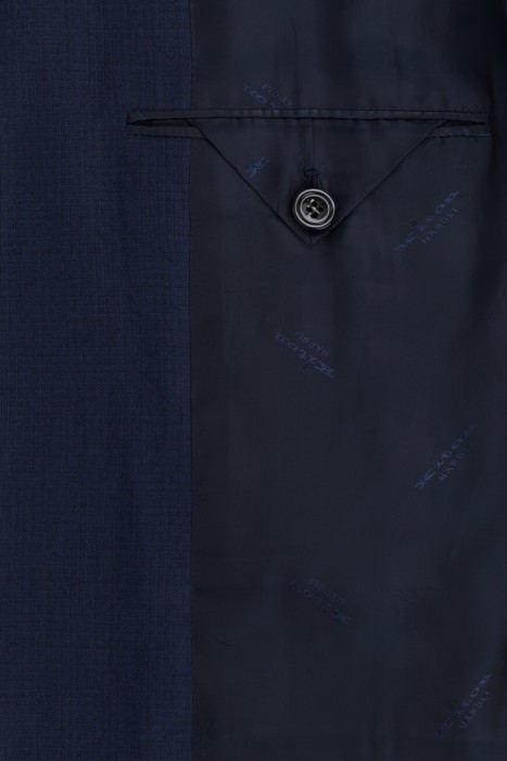 костюм  на сезон этого года фотография