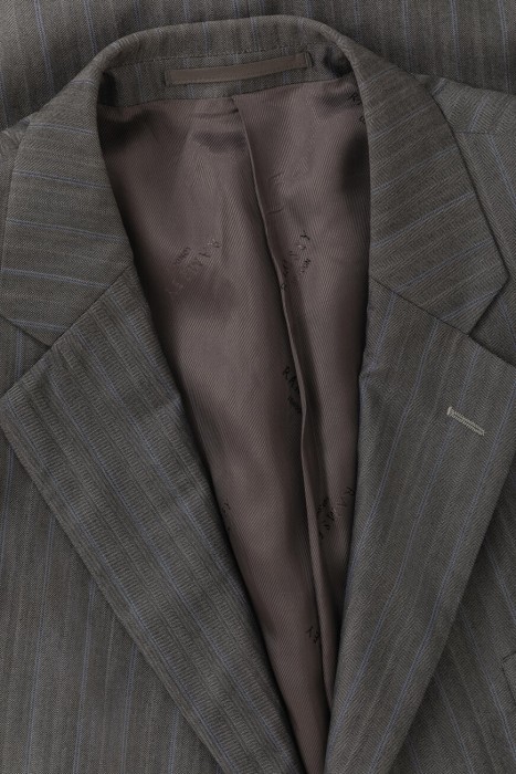 Товар серого цвета с внутренней стороны