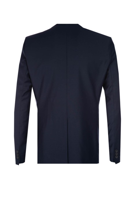 костюм  по цене 33600 руб вид справа