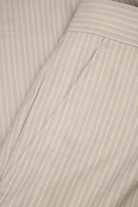 костюм  универсального стиля с лицевой стороны