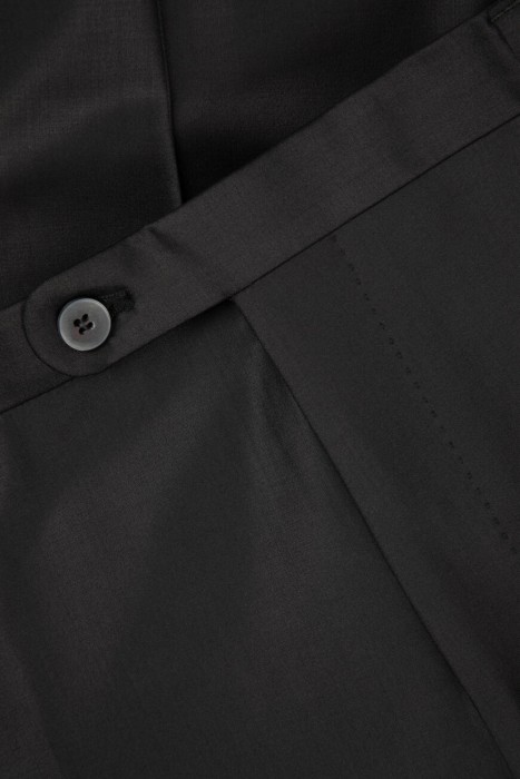 костюм  универсального стиля с лицевой стороны