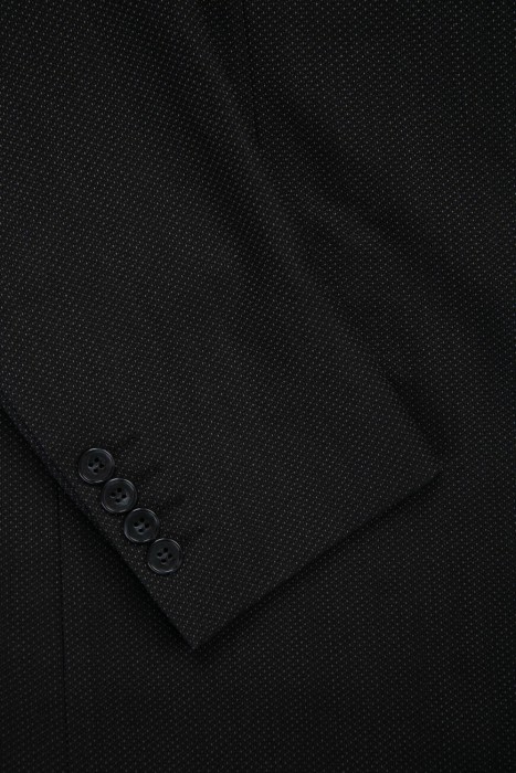 Товар черного цвета с внутренней стороны