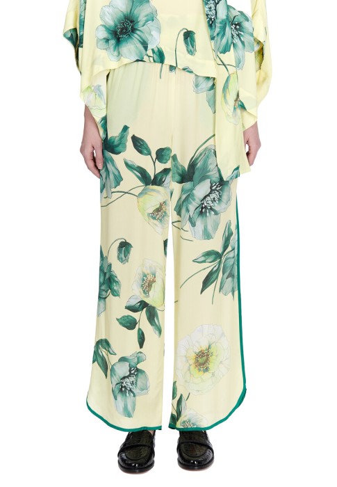 Продукция для женщин фото