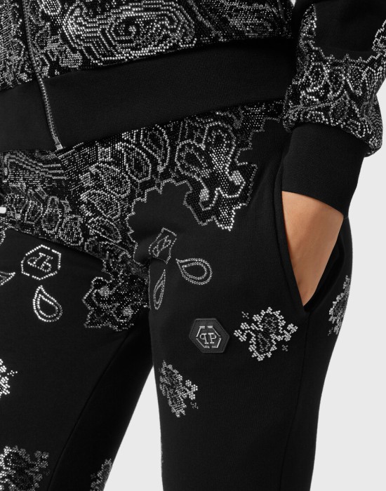 костюм  из америки вид сбоку