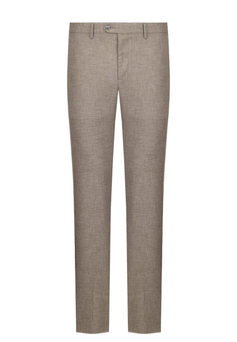 костюм  по цене 289900 руб вид справа