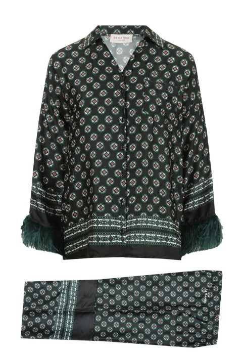 костюм  D43EK013EB4 D43EP047EB4 фотография