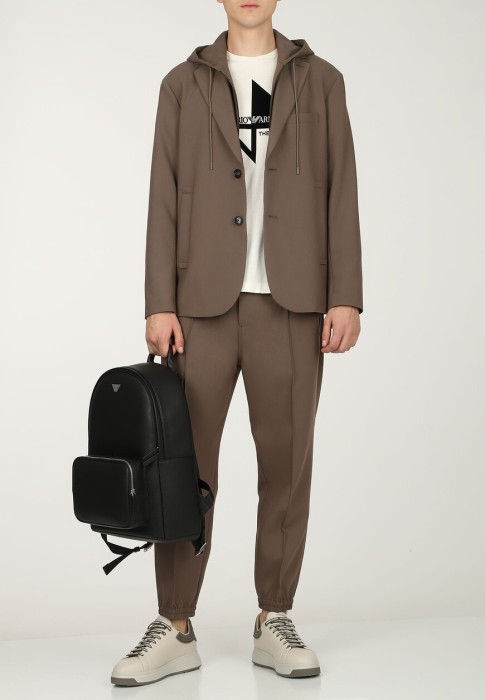 костюм  из италии вид сбоку