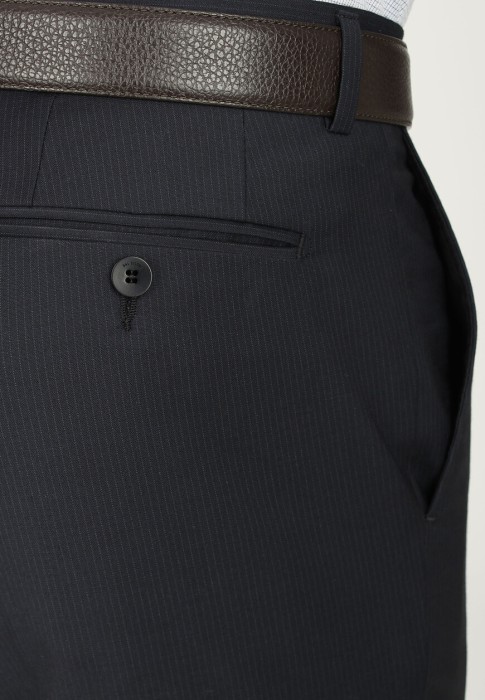 костюм  для взрослого возраста с изнаночной стороны