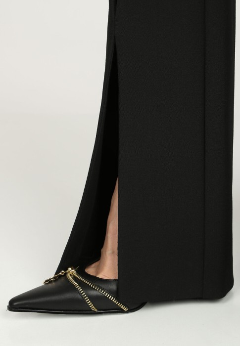 костюм  универсального стиля с лицевой стороны