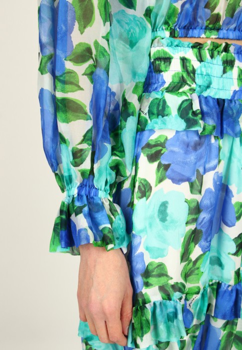 костюм  универсального стиля с лицевой стороны