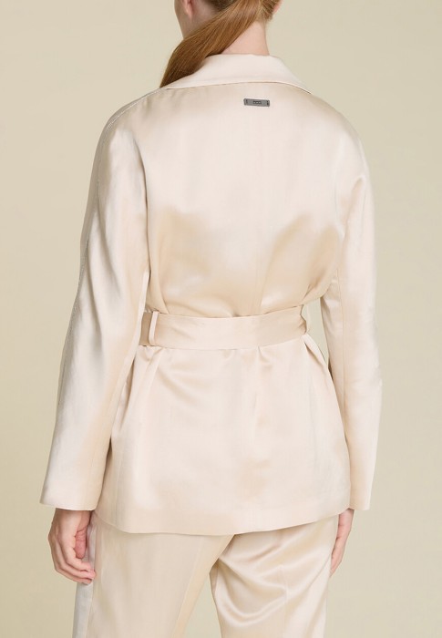 костюм  из италии вид сбоку