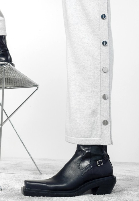 костюм  на сезон этого года фотография