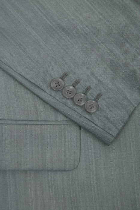 Товар серого цвета с внутренней стороны