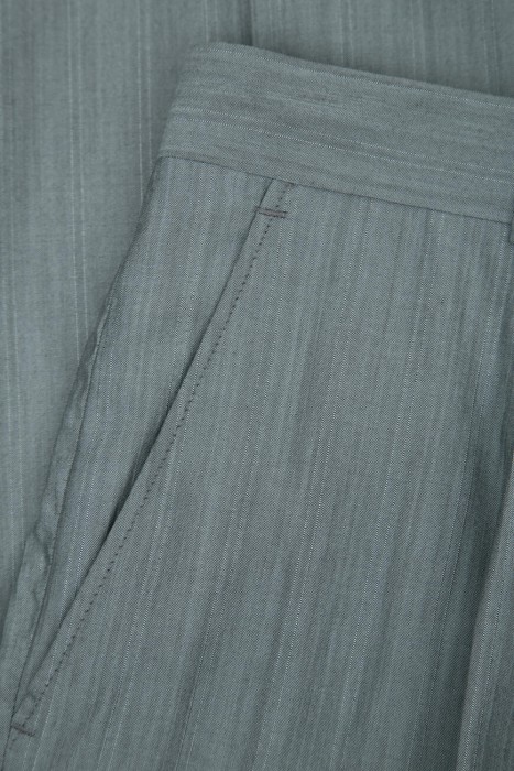 костюм  универсального стиля с лицевой стороны