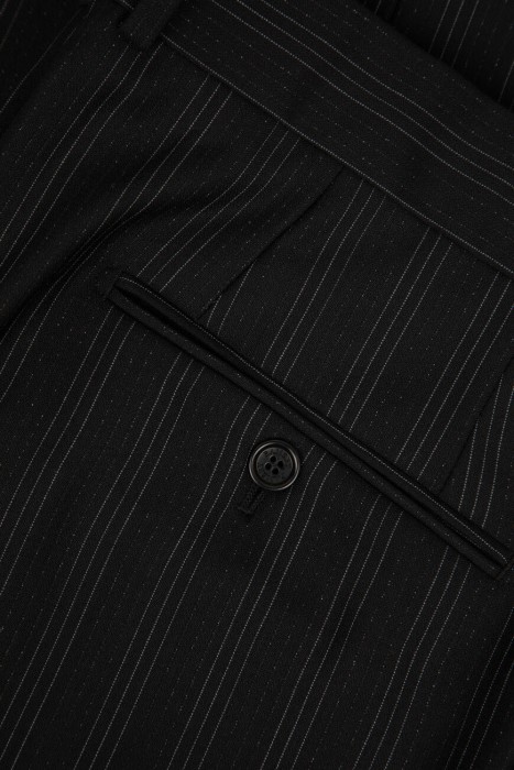 костюм  универсального стиля с лицевой стороны