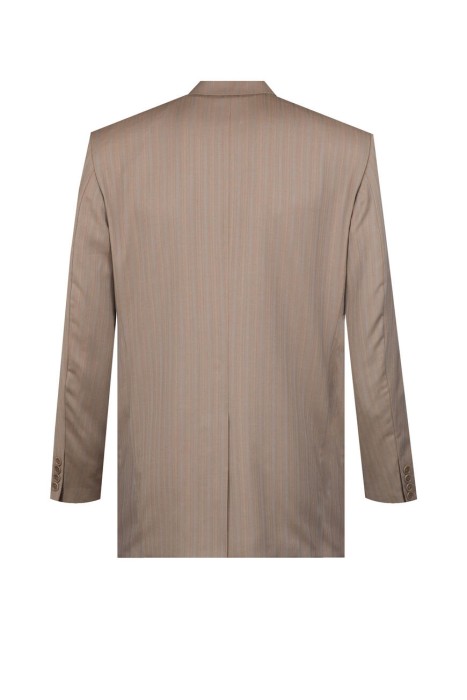 костюм  по цене 33600 руб вид справа