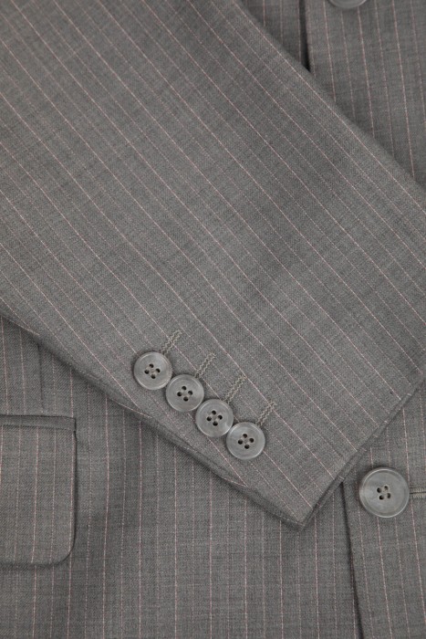 Товар серого цвета с внутренней стороны