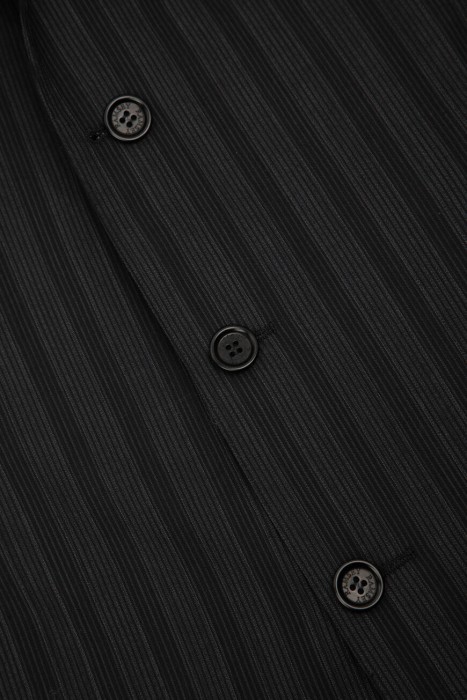 костюм  из шерсти спереди