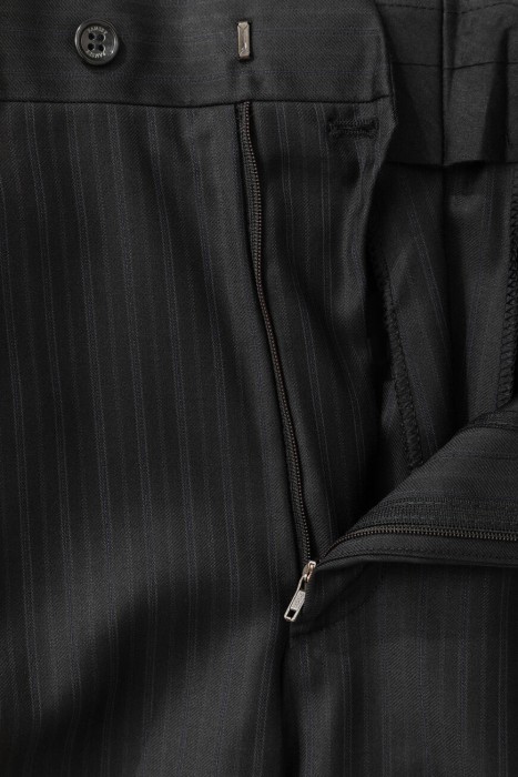 костюм  классического стиля с лицевой стороны