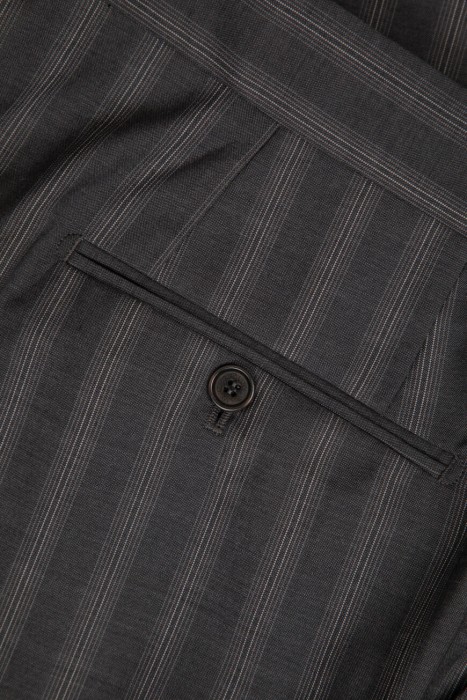 костюм  универсального стиля с лицевой стороны